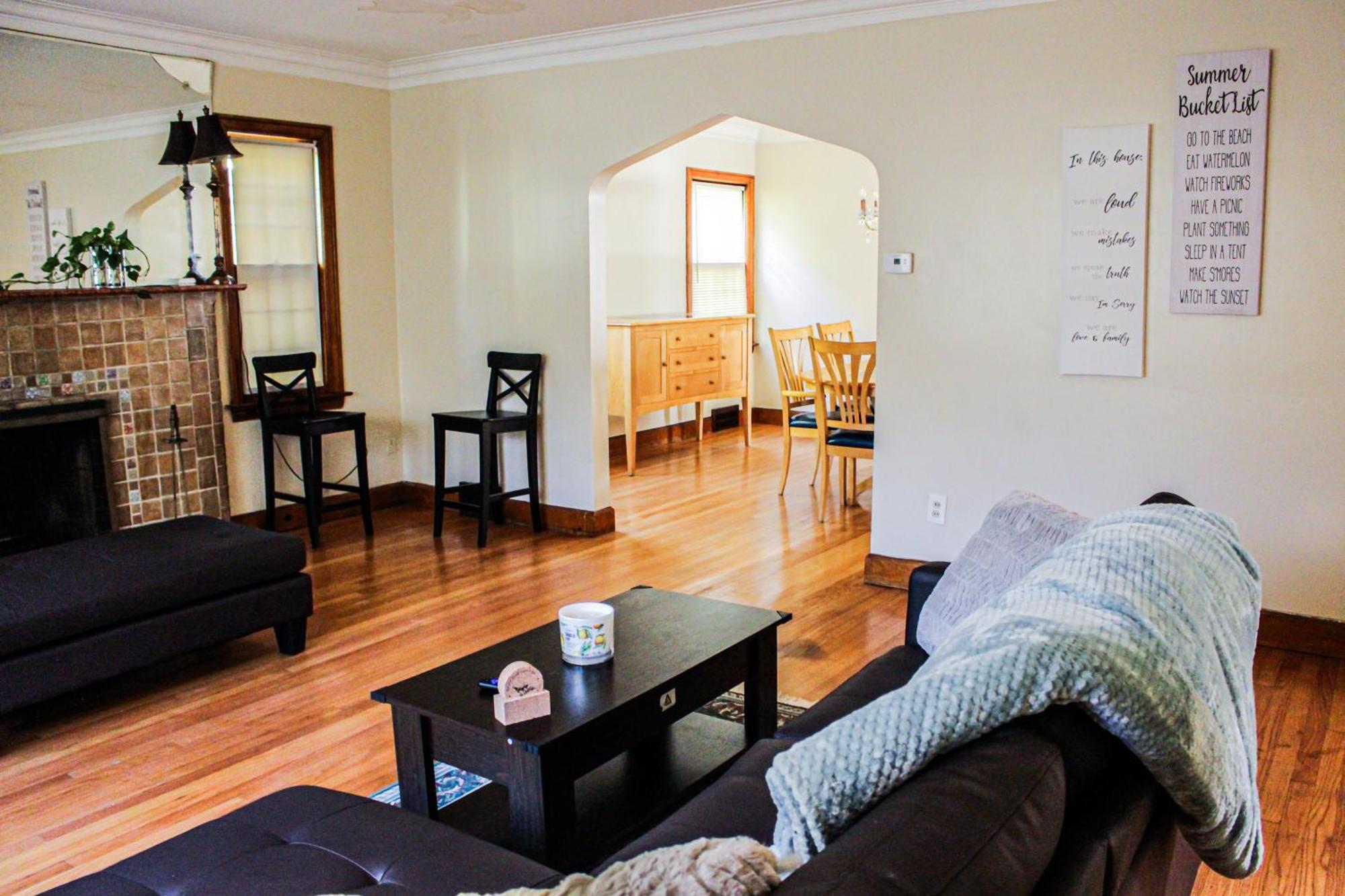 דטרויט Master Bedroom In Home Away From Home מראה חיצוני תמונה
